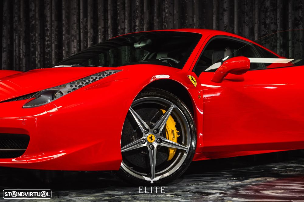 Ferrari 458 Italia - 6
