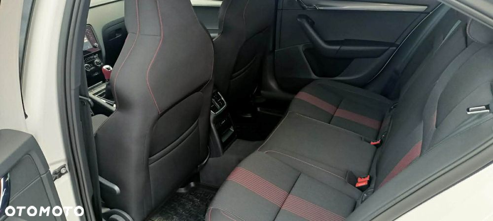 Skoda Octavia 1.5 TSI ACT Style - 22