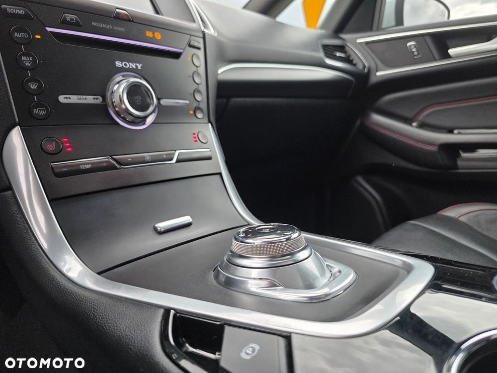 Ford S-Max 2.0 EcoBlue Allrad ST-LINE - 26