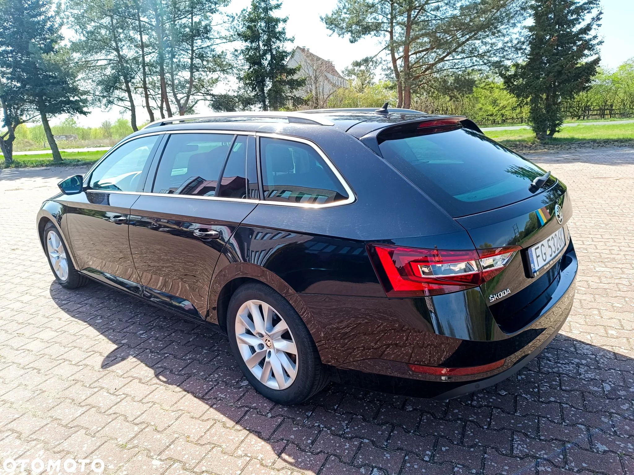 Skoda Superb 2.0 TDI SCR Style DSG - 3