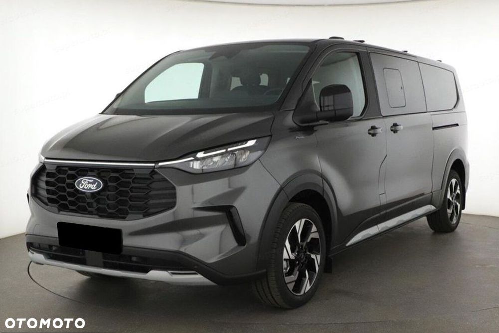 Ford Tourneo Custom - 3