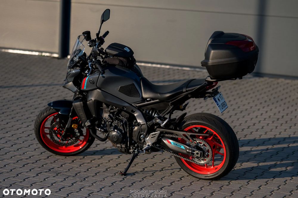 Yamaha MT - 7