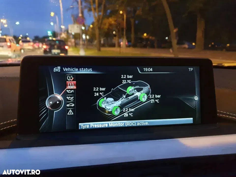 BMW M4 Coupe DKG - 28