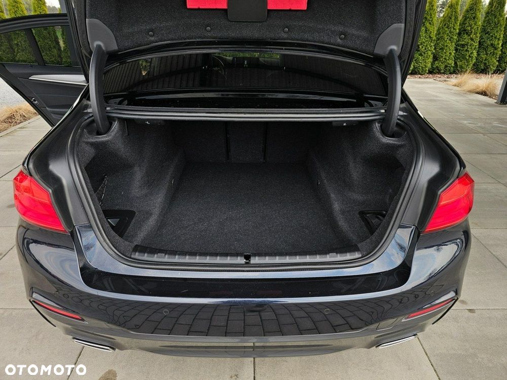 BMW Seria 5 - 32