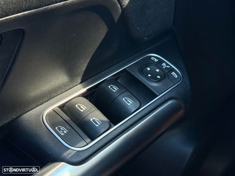 Mercedes-Benz B 180 d 7G-DCT AMG Line - 22