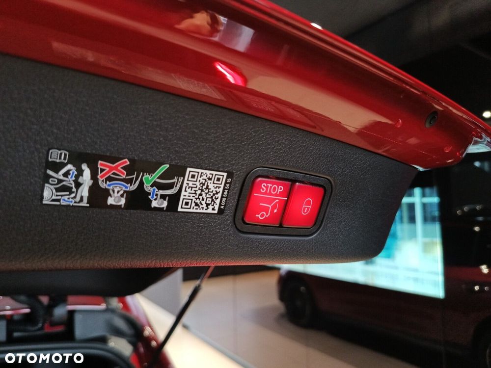 Mercedes-Benz GLC - 11