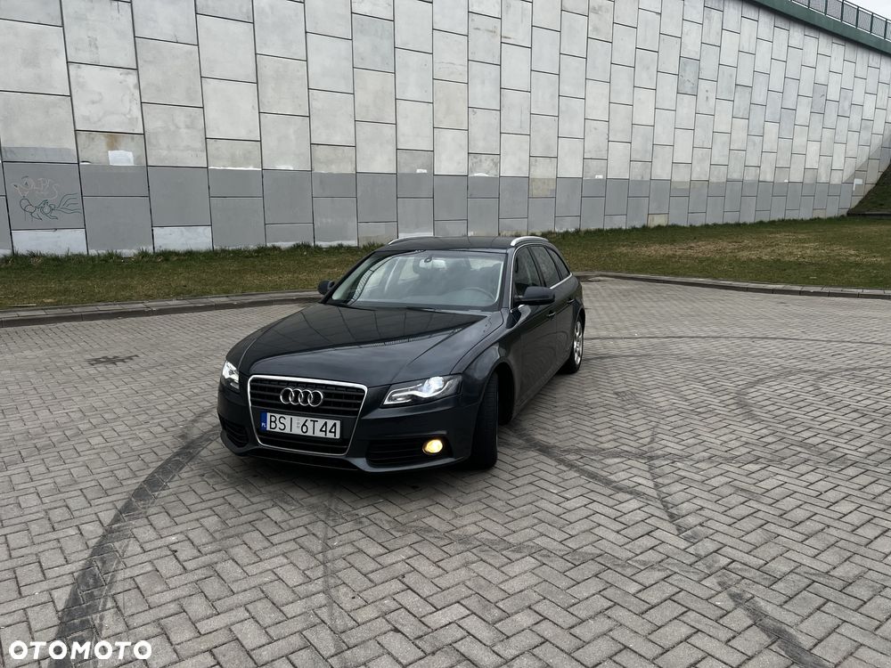 Audi A4 Avant - 6