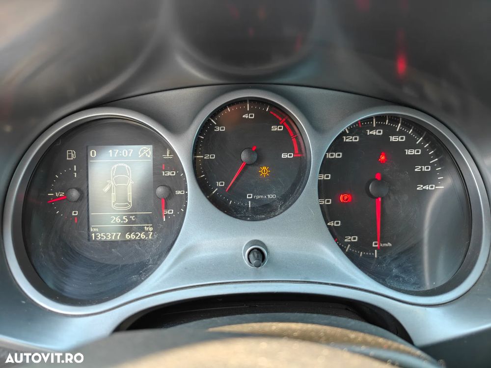 Seat Leon 1.6 TDI DPF E-Ecomotive Style - 3