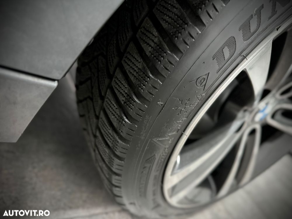 BMW Seria 3 320d Aut. Luxury Line - 34