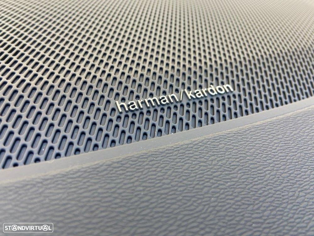 Volvo V60 2.0 T6 AWD TE Plus Bright - 25