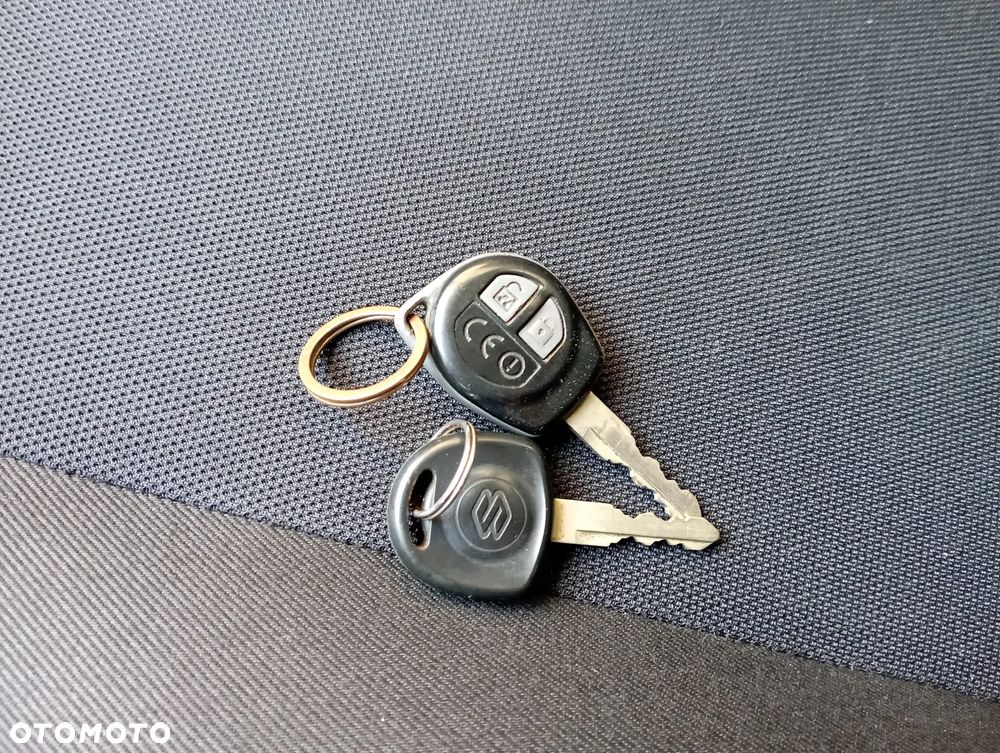 Suzuki Ignis 1.5 Four Grip Club 4 Seasons - 8