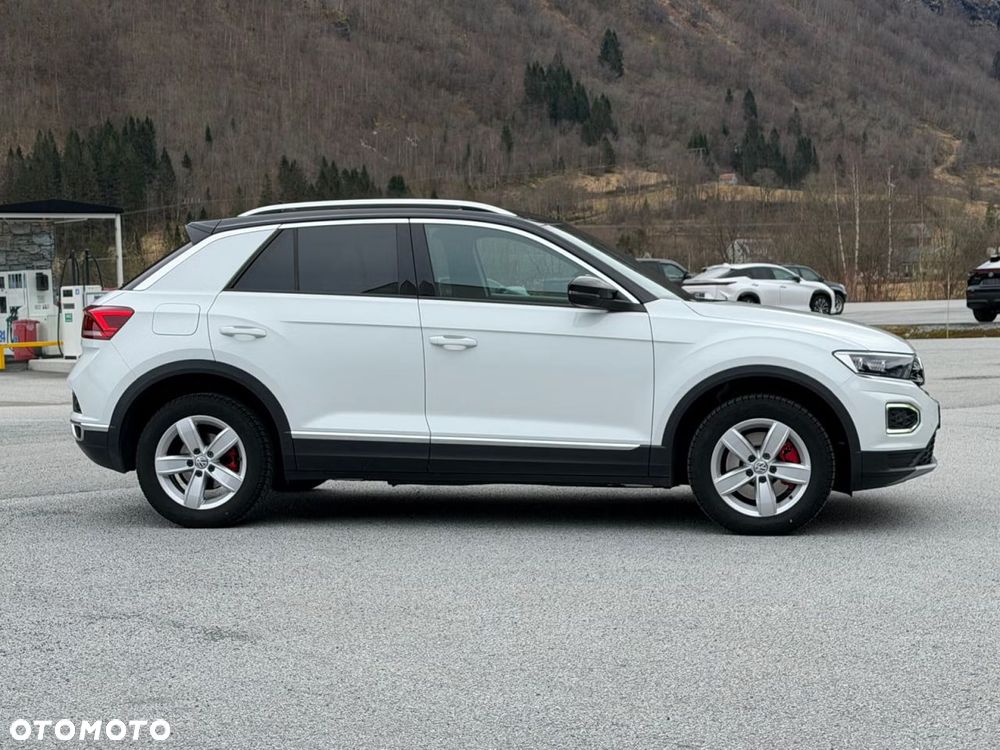 Volkswagen T-Roc 2.0 TDI SCR 4MOTION DSG Sport - 12