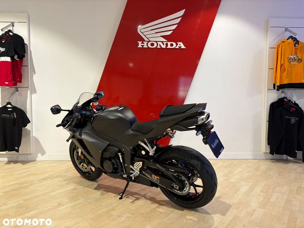 Honda CBR - 4