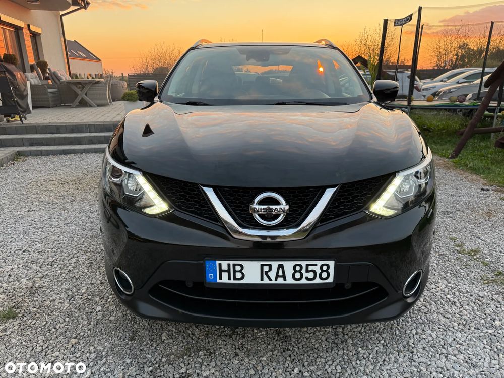 Nissan Qashqai 1.6 DIG-T TEKNA+ - 2