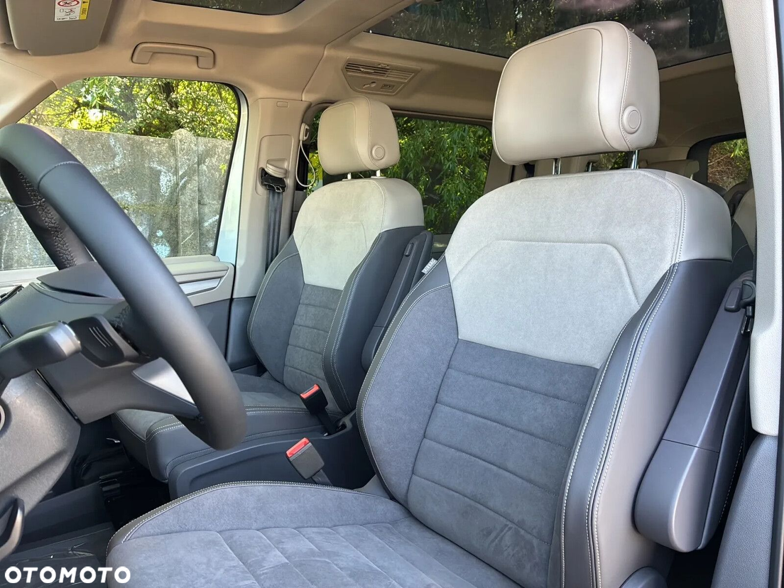 Volkswagen Multivan 2.0 TDI L2 Edition DSG - 13