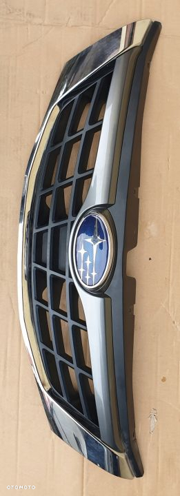 ATRAPA GRILL SUBARU IMPREZA STAN BARDZO DOBRY