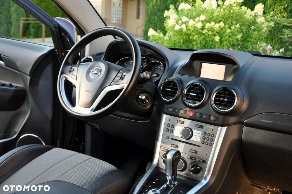 Opel Antara - 25