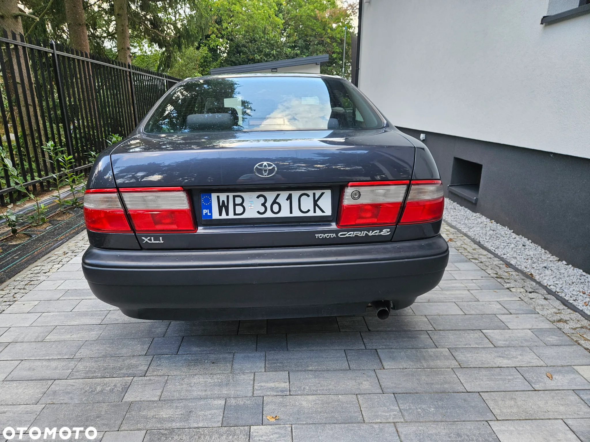 Toyota Carina E 1.6 XLi - 8