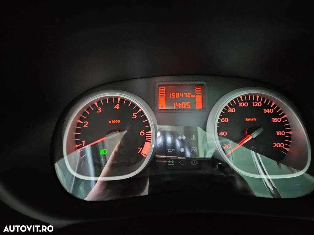 Dacia Duster 1.6 4x2 Prestige - 12