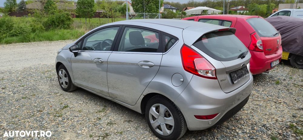 Ford Fiesta 1.0 EcoBoost Start-Stop Titanium - 2
