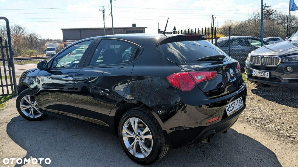 Alfa Romeo Giulietta - 8