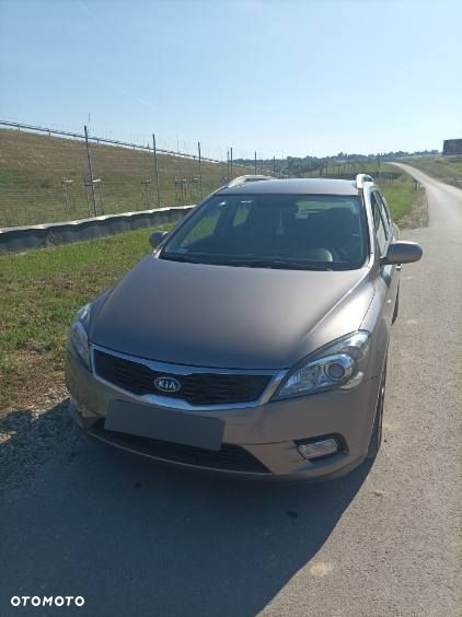 Kia Ceed - 2