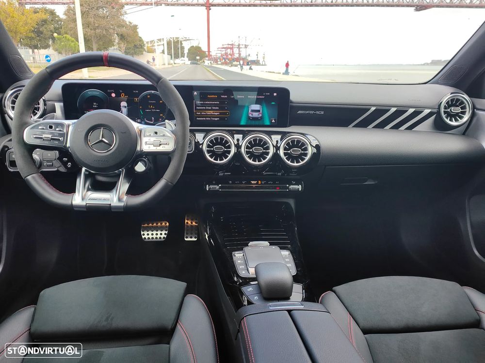 Mercedes-Benz A 45 AMG S 4Matic+ Speedshift DCT 8G Line Premium - 10