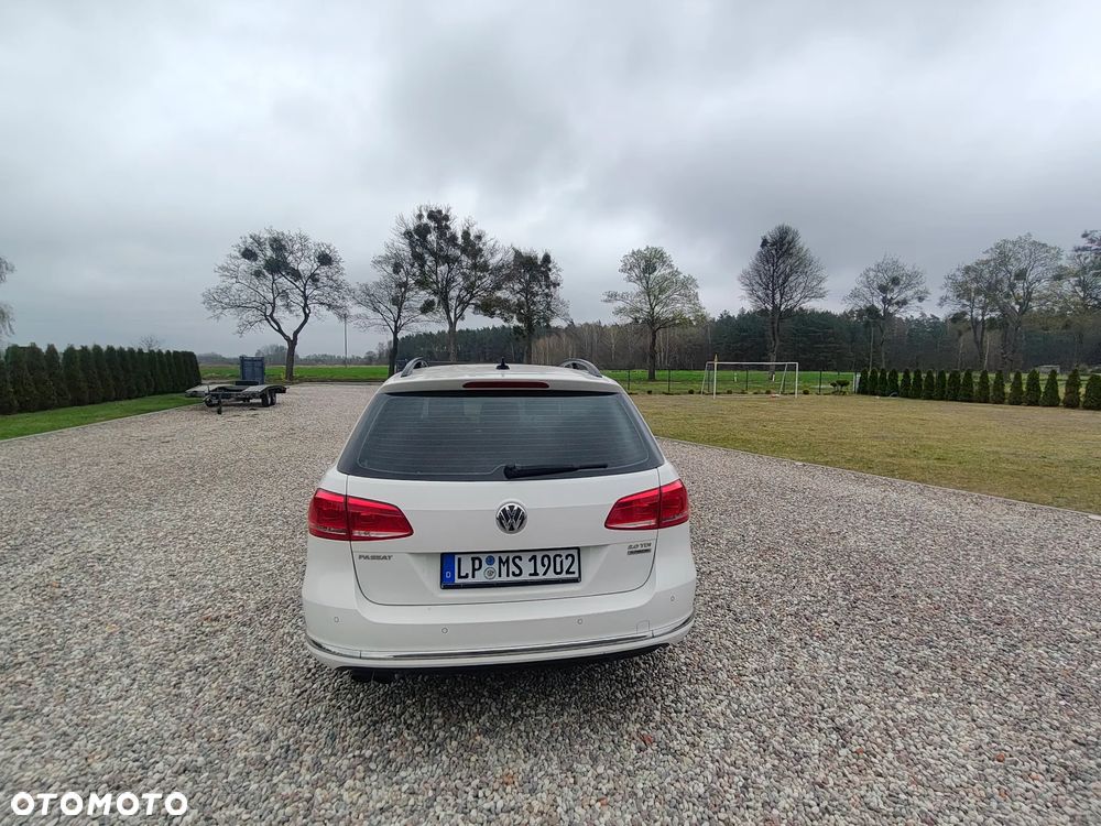 Volkswagen Passat - 23
