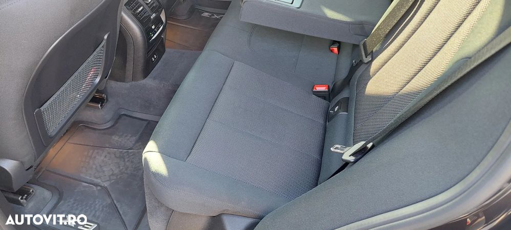 BMW X3 xDrive20i Aut. Advantage - 20