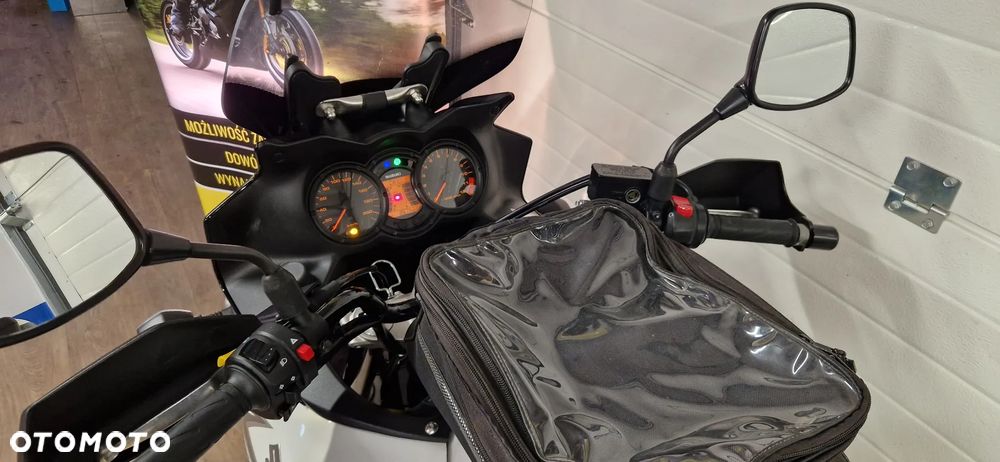 Suzuki V-STROM - 19