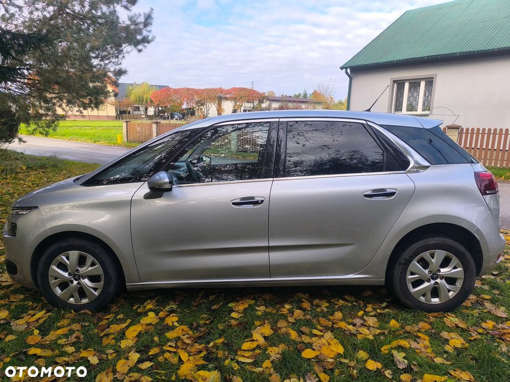 Citroën C4 Picasso e-HDi 115 Exclusive - 19