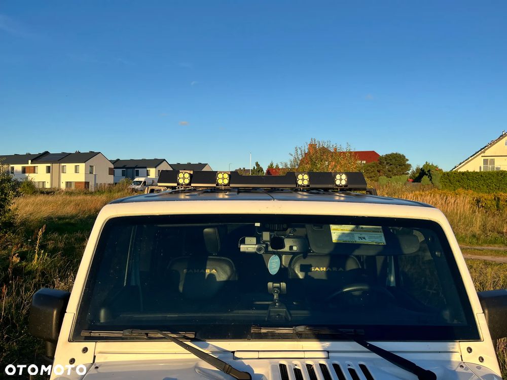 Jeep Wrangler 3.6 Unlim Sahara - 8