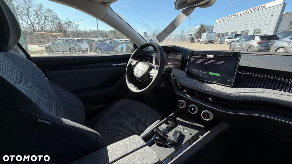 Skoda Superb 2.0 TDI SCR 4x4 Edition 130 DSG - 10