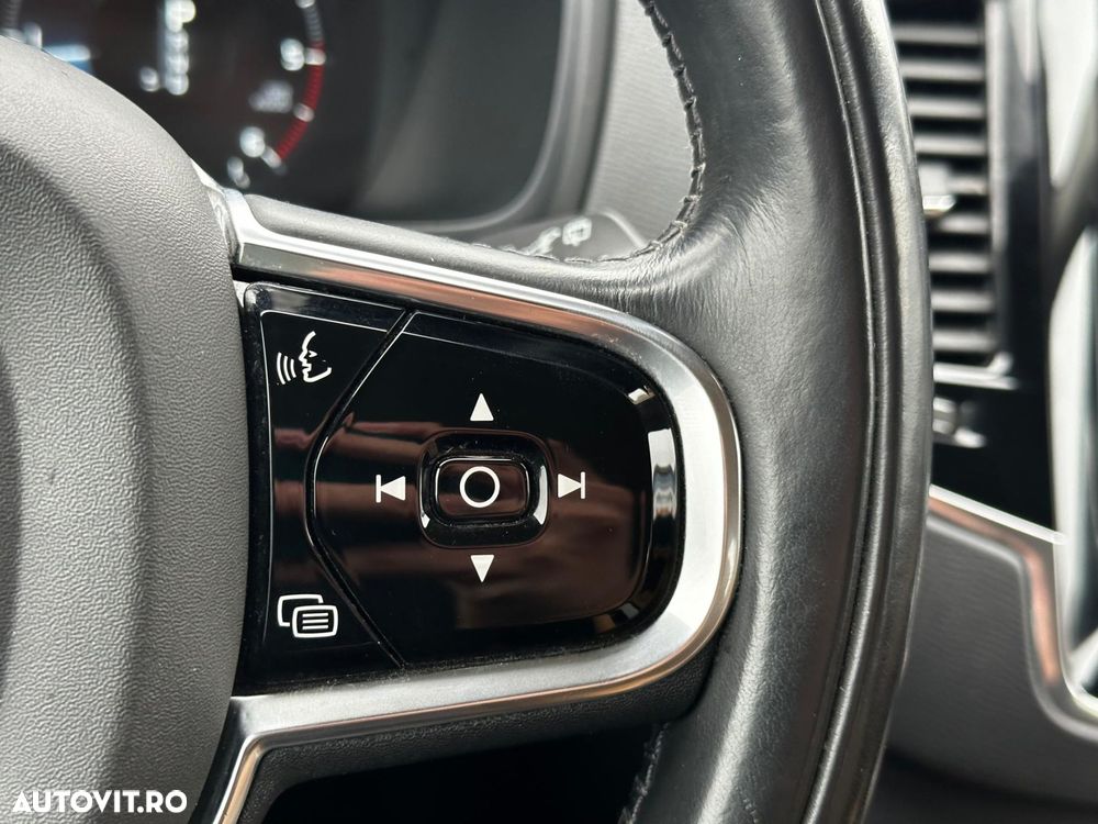 Volvo XC 90 D5 AWD Inscription - 25