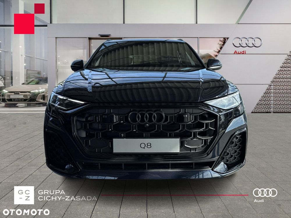 Audi Q8 - 8