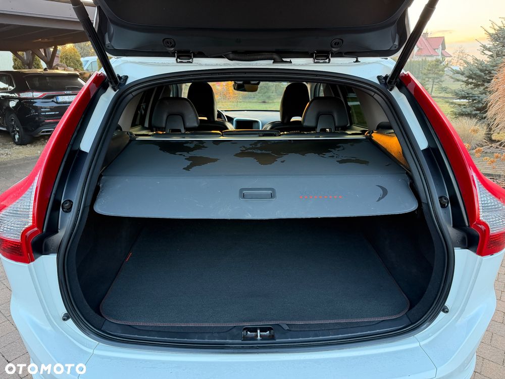 Volvo XC 60 D3 Ocean Race - 18