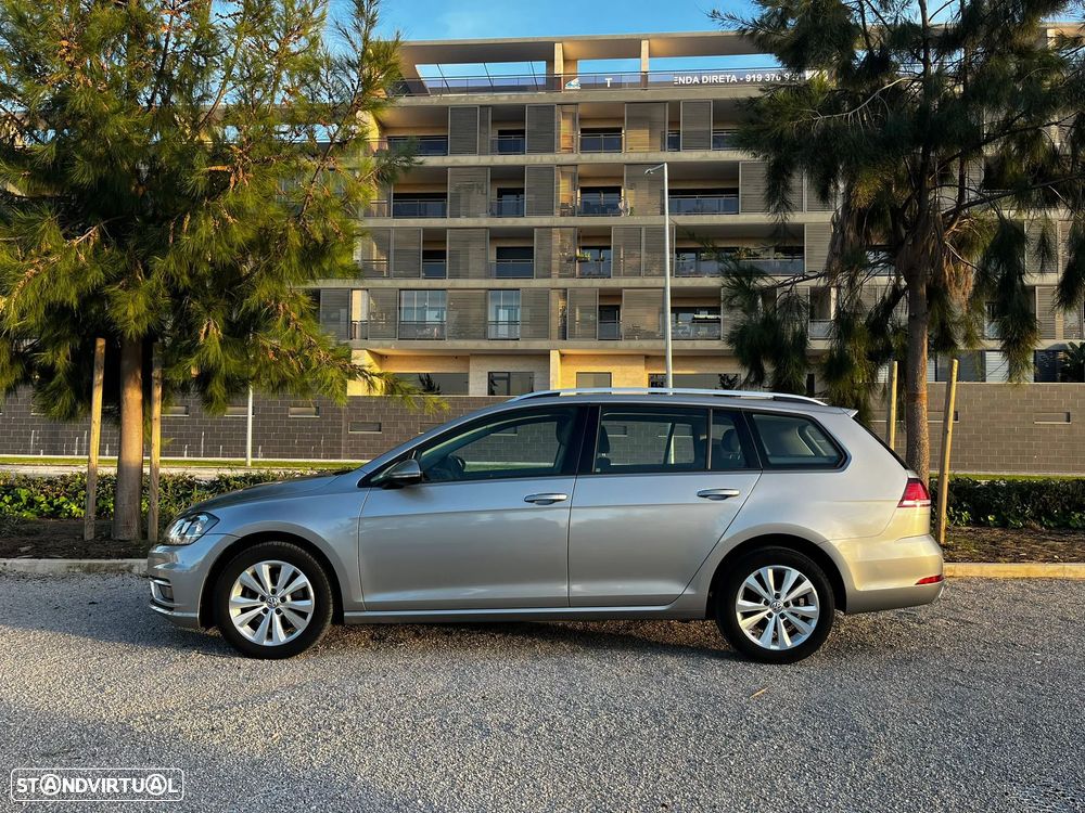 VW Golf Variant 1.6 TDi Confortline - 2