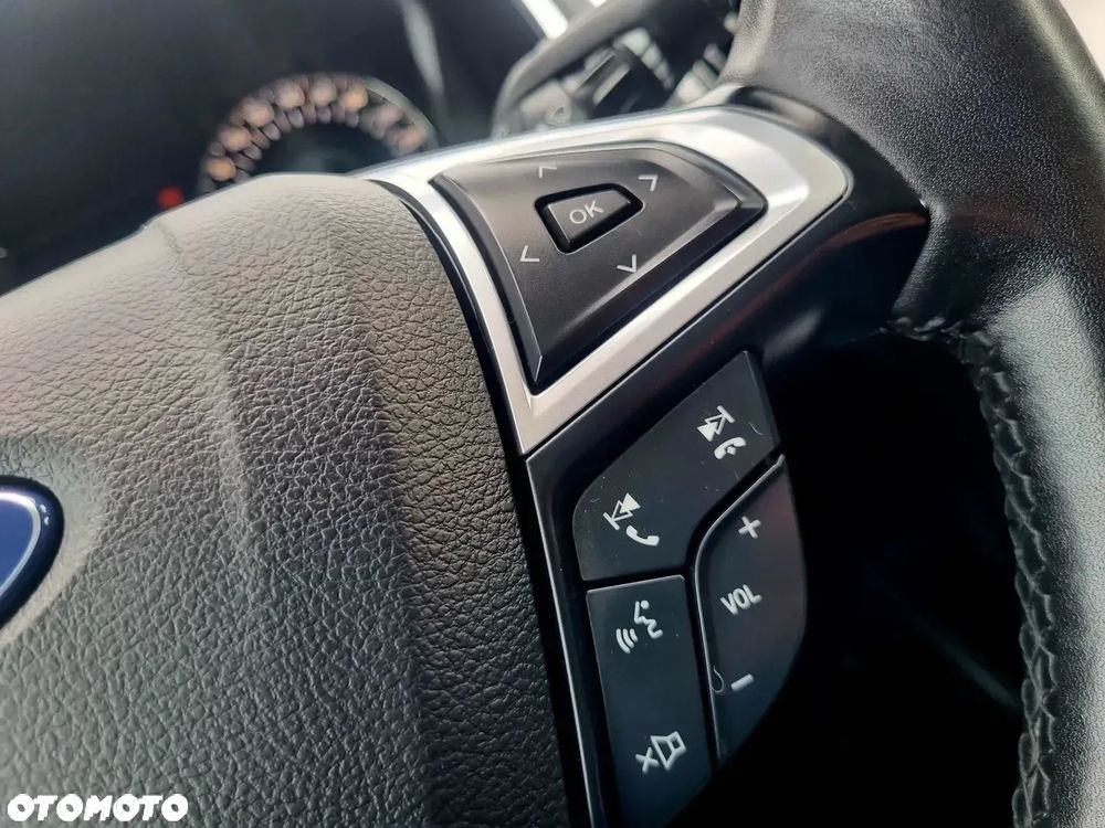 Ford S-Max 1.5 Eco Boost Start-Stopp Titanium - 23