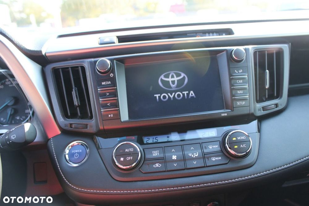 Toyota RAV4 - 21