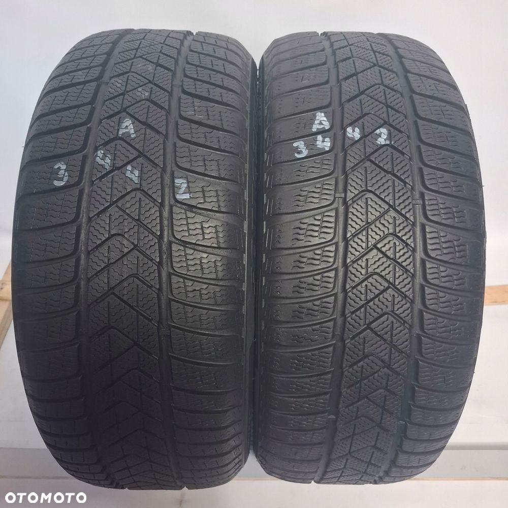 Pirelli Winter SottoZero 3 245/45R18 - 1
