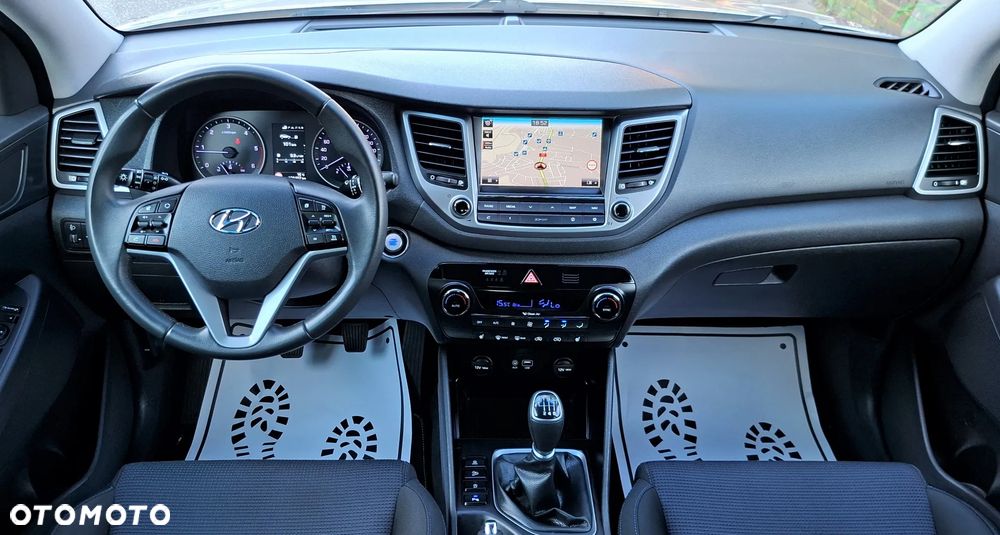 Hyundai Tucson 2.0 CRDI 2WD Style - 33