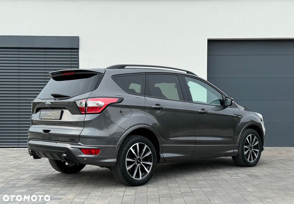 Ford Kuga 1.5 EcoBoost 2x4 ST-Line - 5