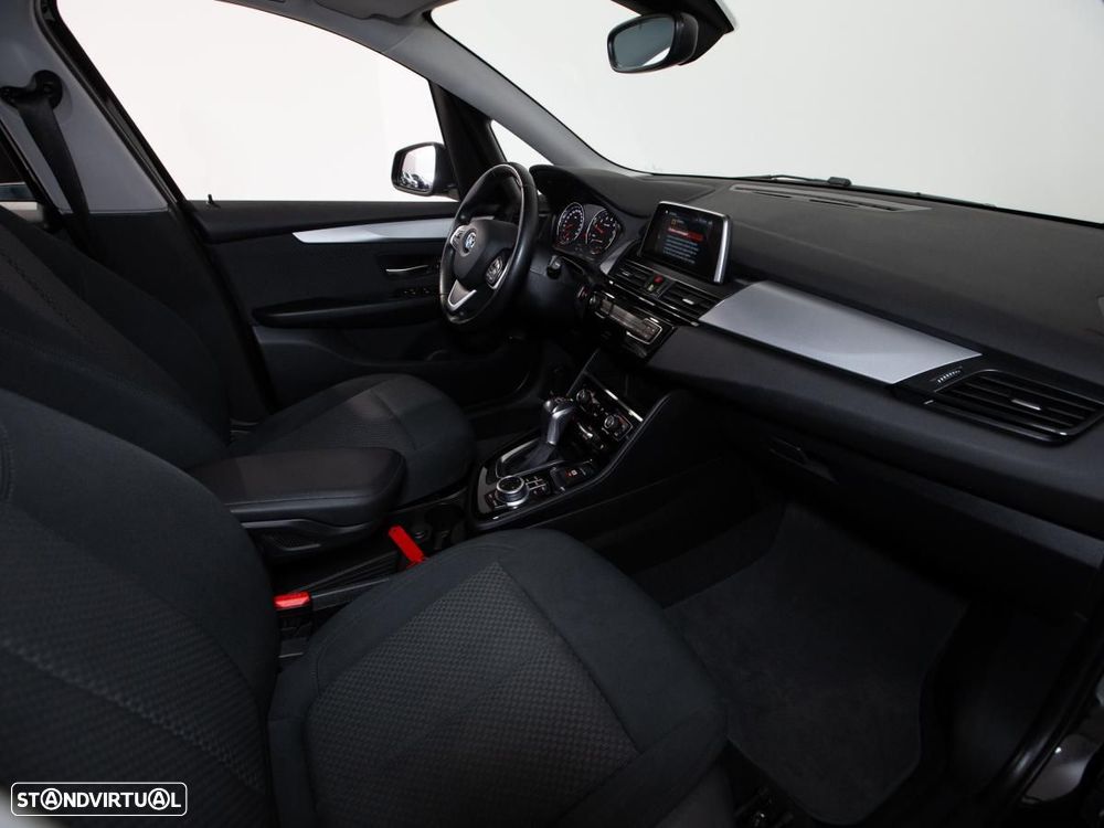 BMW 225xe Active Tourer Advantage - 9