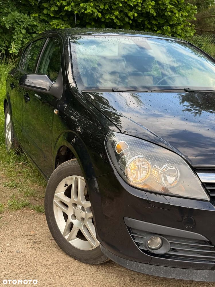 Opel Astra 1.6 Cosmo - 17