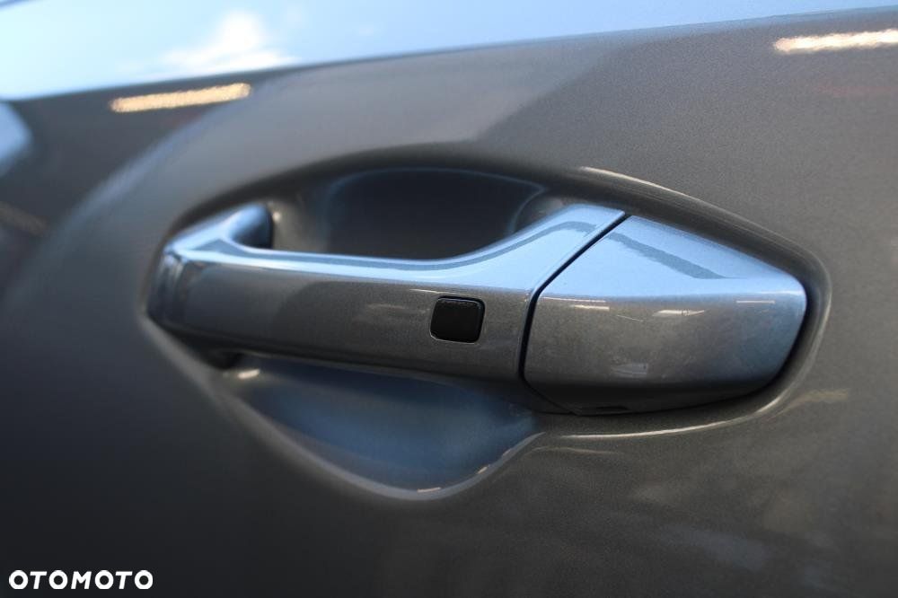 Kia XCeed - 7