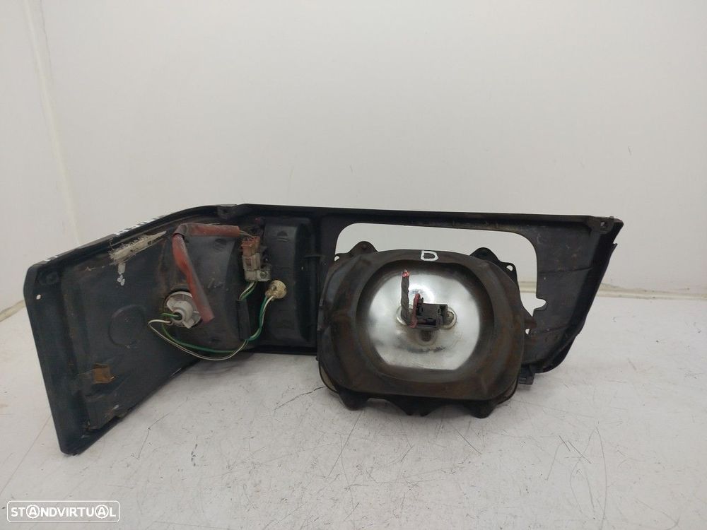 Farol/ Otica Dianteiro Dto Mitsubishi L 300 Iii Caixa (P0_V, P1_V, P_2 - 1