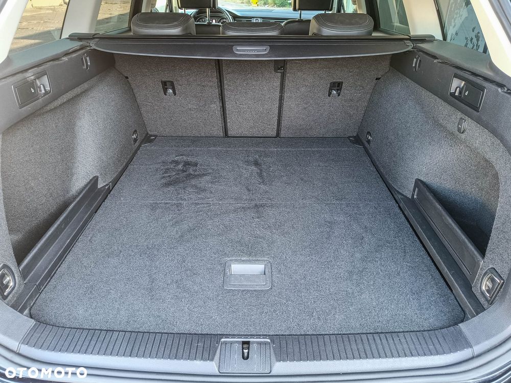 Volkswagen Passat 2.0 TSI BMT Highline DSG - 26
