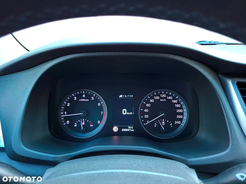 Hyundai Tucson - 38