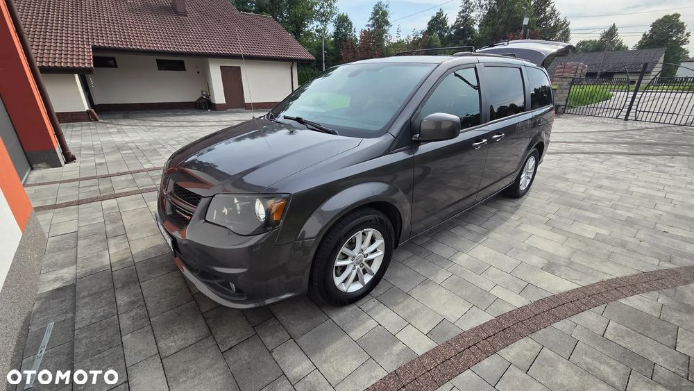 Dodge Grand Caravan 3.6 R/T - 1