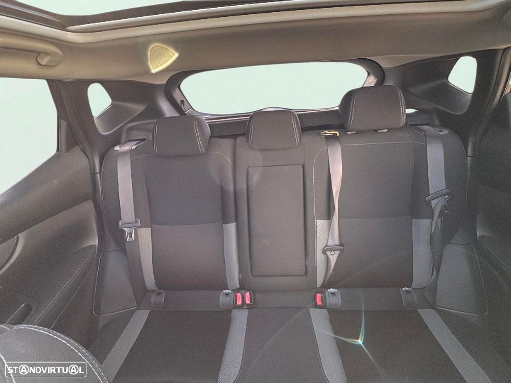 Nissan Qashqai 1.5 dCi N-Connecta 18 - 17